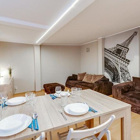 Apartament Poddasze Przy Palmiarni Gliwice Exterior photo