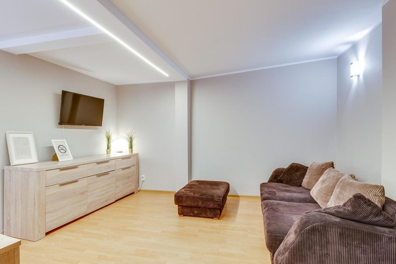 Apartament Poddasze Przy Palmiarni Gliwice Exterior photo