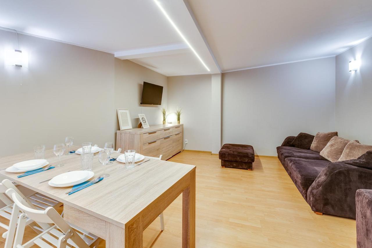 Apartament Poddasze Przy Palmiarni Gliwice Exterior photo
